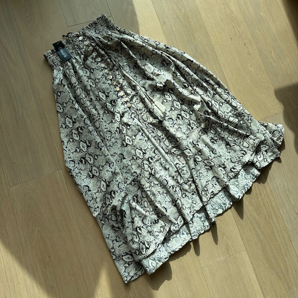 NWT Buffalo Snakeskin 🐍 Print Skirt Sz M